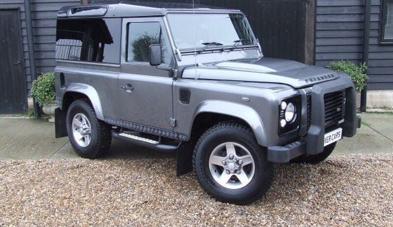 LAND ROVER DEFENDER 90