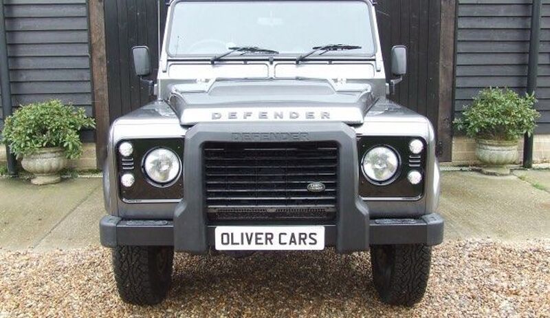 LAND ROVER DEFENDER 90