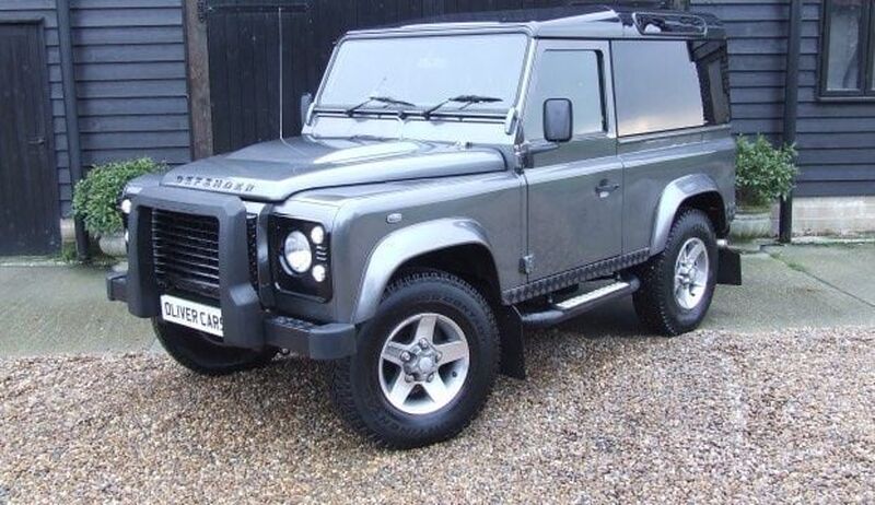 LAND ROVER DEFENDER 90