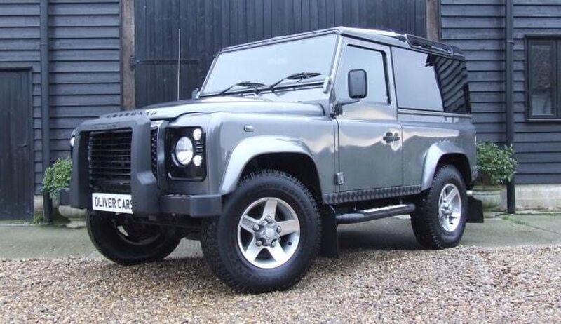 LAND ROVER DEFENDER 90