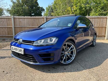 VOLKSWAGEN GOLF 2.0 TSI BlueMotion Tech R