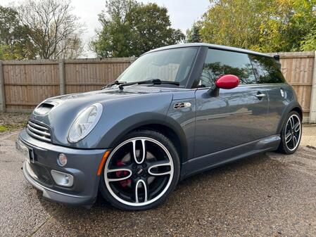 MINI HATCH 1.6 John Cooper Works GP